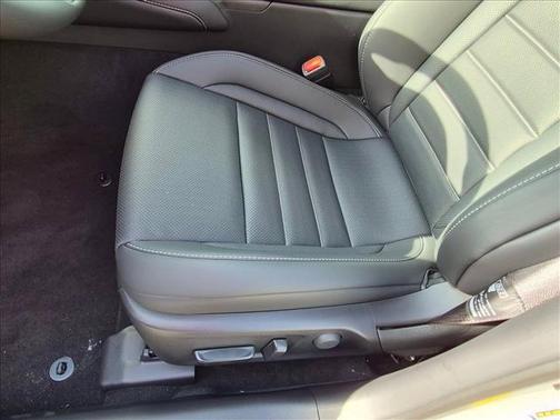Wind 2026 Lexus IS 350 F Sport