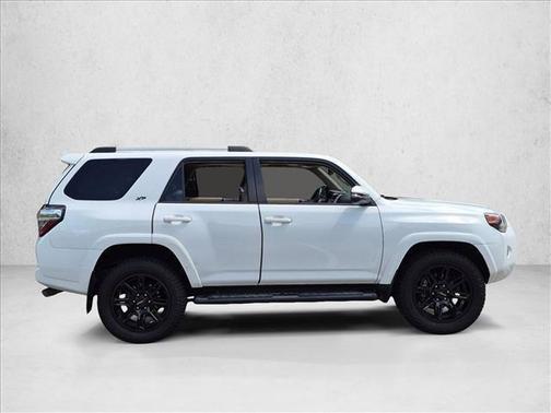 Ice Cap 2023 Toyota 4Runner SR5 Premium