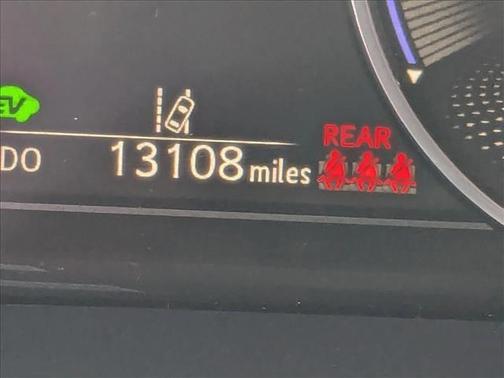 2025 Lexus ES 300h Base