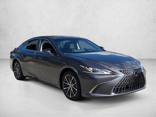 2025 Lexus ES 300h Base