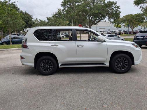 2022 Lexus GX 460 Premium