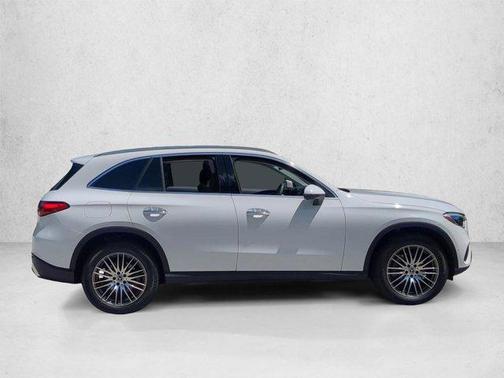 Polar White 2023 Mercedes-Benz GLC 300 Base