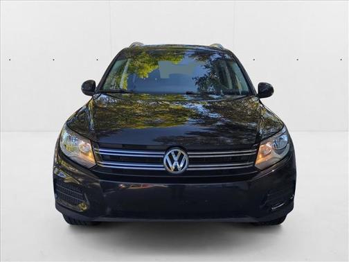 2017 Volkswagen Tiguan 2.0T Wolfsburg Edition