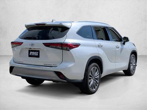 2021 Toyota Highlander Platinum