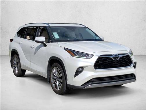 2021 Toyota Highlander Platinum