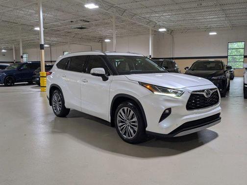 2021 Toyota Highlander Platinum