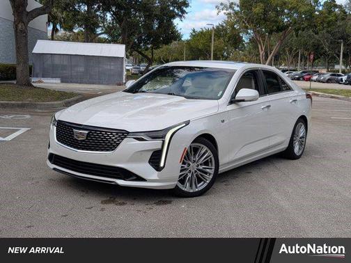 2023 Cadillac CT4 Premium Luxury