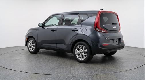 Gravity Gray 2025 Kia Soul LX