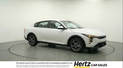 Snow White Pearl 2025 Kia K4 LXS