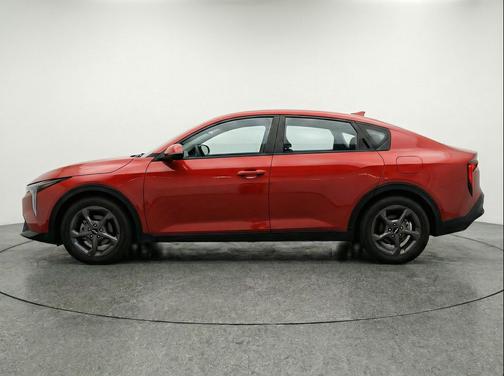 Currant Red 2025 Kia K4 LXS