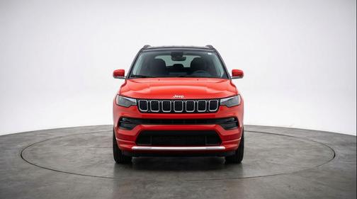 Red Hot Pearlcoat 2025 Jeep Compass Limited