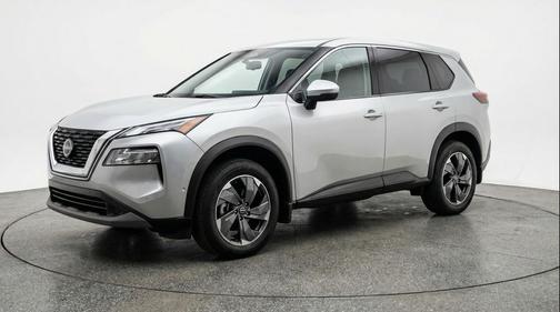 Brilliant Silver Metallic 2025 Nissan Rogue SV