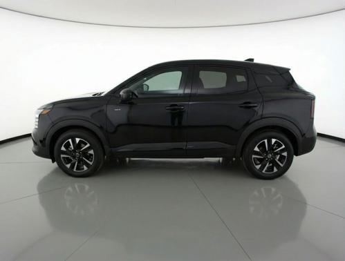 Super Black 2025 Nissan Kicks SV