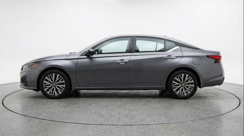 Gun Metallic 2025 Nissan Altima SV FWD