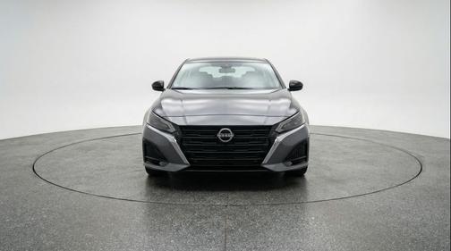 Gun Metallic 2025 Nissan Altima SV FWD