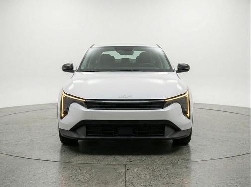 Snow White Pearl 2025 Kia K4 LXS