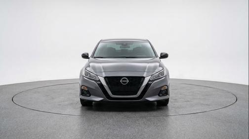 Gun Metallic 2025 Nissan Altima SV FWD