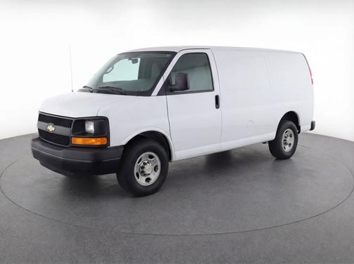 Summit White 2025 Chevrolet Express 3500 RWD 3500 Extended Wheelbase LT