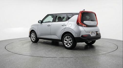 Steel Gray 2025 Kia Soul LX