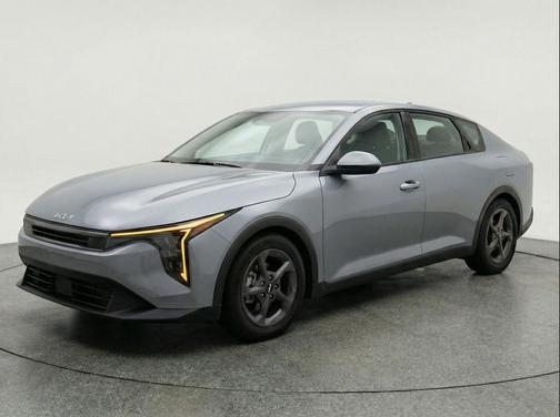 Steel Gray 2025 Kia K4 LXS