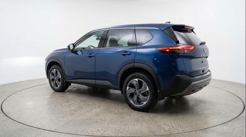 Deep Ocean Blue Pearl 2025 Nissan Rogue SV