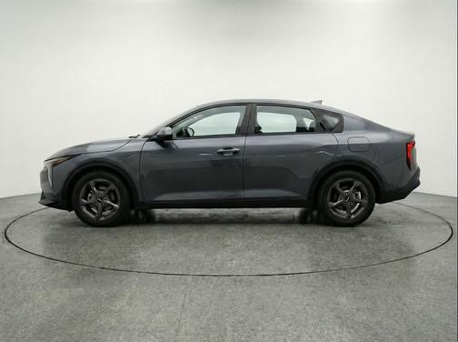 Interstellar Gray 2025 Kia K4 LXS