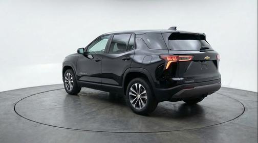 Mosaic Black Metallic 2025 Chevrolet Equinox 1LT