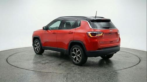 Red Hot Pearlcoat 2025 Jeep Compass Trailhawk