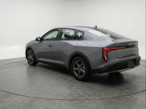 Interstellar Gray 2025 Kia K4 LXS