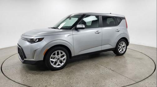 Steel Gray 2025 Kia Soul LX