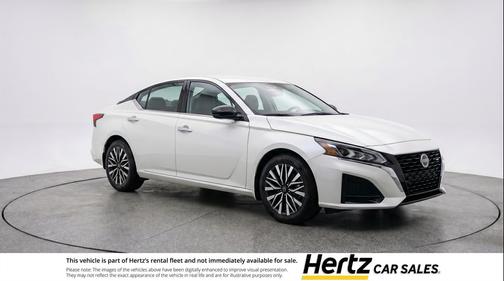 Glacier White 2025 Nissan Altima SV FWD
