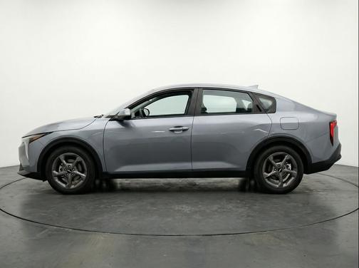 Steel Gray 2025 Kia K4 LXS