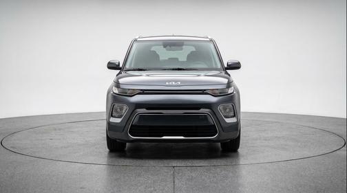 Gravity Gray 2025 Kia Soul LX