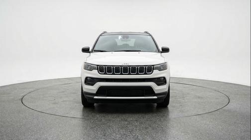 Bright White Clearcoat 2025 Jeep Compass Limited