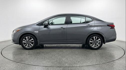 Gun Metallic 2025 Nissan Versa 1.6 SV