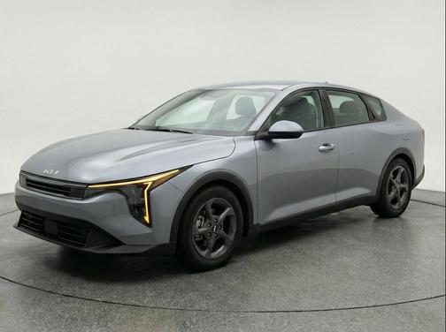 Steel Gray 2025 Kia K4 LXS