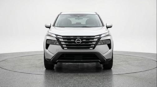 Brilliant Silver Metallic 2025 Nissan Rogue SV