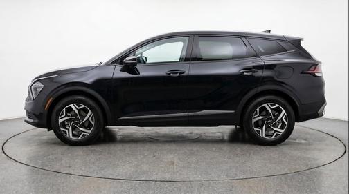 Ebony Black 2025 Kia Sportage LX