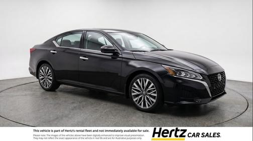 Super Black 2025 Nissan Altima SV FWD