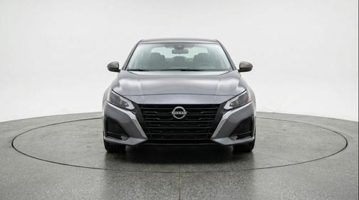 Gun Metallic 2025 Nissan Altima SV FWD