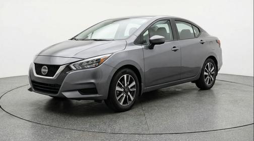 Gun Metallic 2025 Nissan Versa 1.6 SV