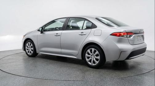 Classic Silver Metallic 2025 Toyota Corolla LE