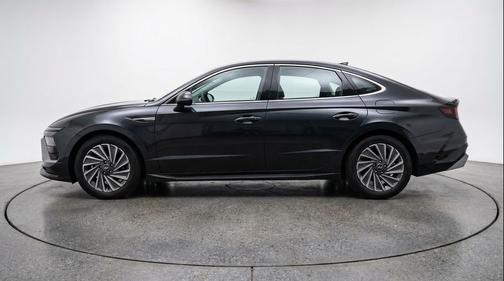 Portofino Gray 2025 Hyundai SONATA Hybrid SE