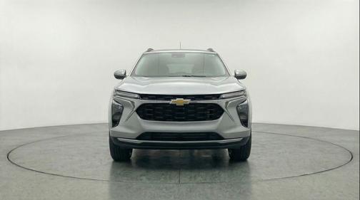 Sterling Gray Metallic 2025 Chevrolet Trax LT