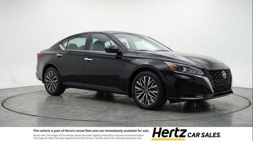 Super Black 2025 Nissan Altima SV FWD