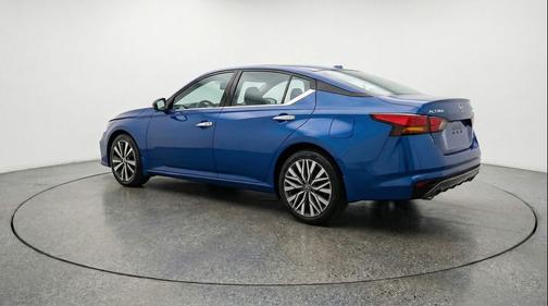 Bluestone Pearl 2025 Nissan Altima SV FWD