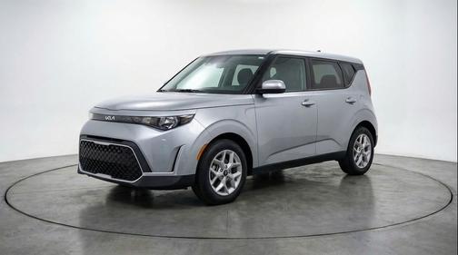Steel Gray 2025 Kia Soul LX