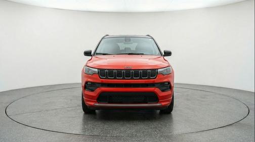 Red Hot Pearlcoat 2025 Jeep Compass Limited