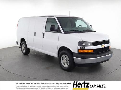 Summit White 2025 Chevrolet Express 3500 RWD 3500 Extended Wheelbase LT