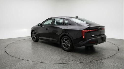 Interstellar Gray 2025 Kia K4 LXS